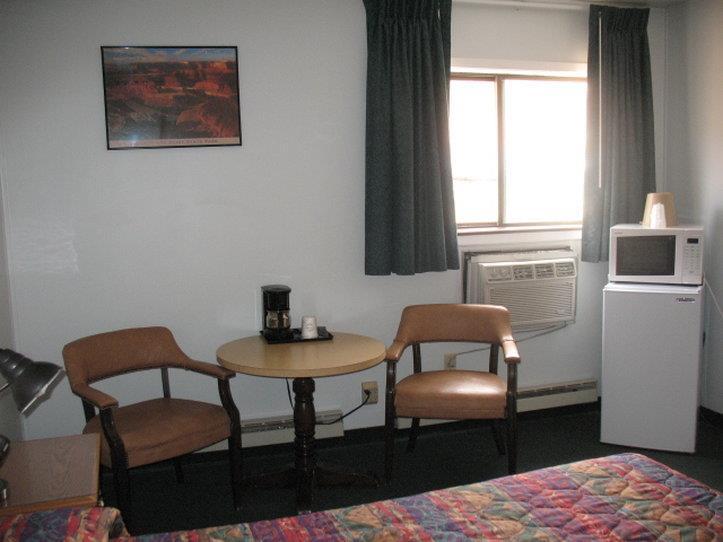 Silver Sage Inn Моуаб Стая снимка
